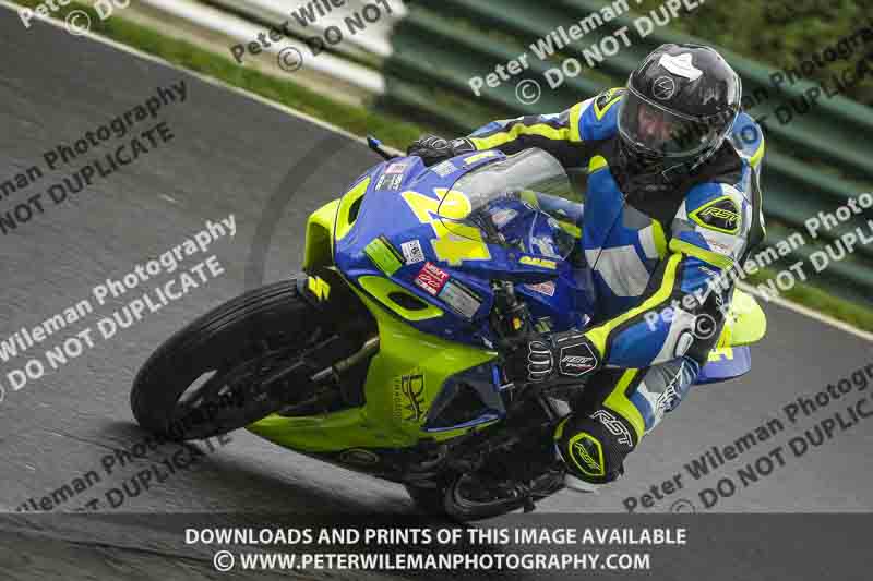 cadwell no limits trackday;cadwell park;cadwell park photographs;cadwell trackday photographs;enduro digital images;event digital images;eventdigitalimages;no limits trackdays;peter wileman photography;racing digital images;trackday digital images;trackday photos